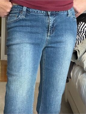 Cropped denim jeans